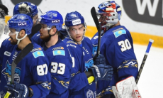 «Казахстанцы исправили ситуацию». Победителя матча «Барыс» — «Металлург» выбрали в России