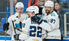 Назван победитель матча КХЛ «Авангард» — «Барыс»