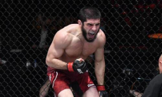 Проигравший Махачеву топовый боец UFC казахстанского менеджера обратился к чемпиону промоушна