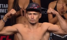 Казахский боец UFC ответил на угрозу нокаута