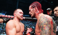 Стало известно об уходе Петра Яна из UFC после скандального поражения