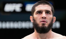 «Эти парни разорвали бы его». Экс-чемпион UFC назвал того, кто одолеет Махачева