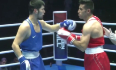 Видео полного боя чемпиона мира из Казахстана за выход в финал ЧА-2022 по боксу