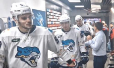 «Барыс» представил видео из раздевалки после победы над «Салаватом Юлаевым» 