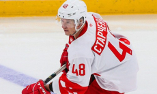 Форвард сборной Казахстана принес победу клубу КХЛ. Видео