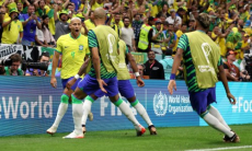 Бразилия уверенной победой стартовала на ЧМ-2022 по футболу