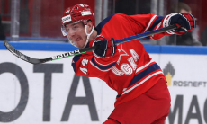 Хоккеист сборной Казахстана выбыл на длительный срок