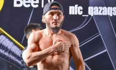 Казахстанский экс-чемпион устроил жесткую перепалку с корейским бойцом