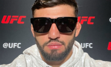 Боец UFC после победы над казахстанцем согласился подраться с Чарльзом Оливейрой