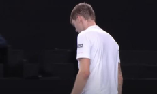 Видеообзор матча на турнире в Марселе Бублик — Краинович 5:7, 6:4, 6:3