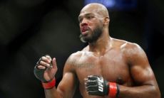 Легендарный Джон Джонс вернулся и быстро завоевал титул чемпиона UFC. Видео