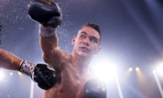 Бой Тима Цзю с топовым соперником за титул WBO обернулся убойным нокаутом. Видео