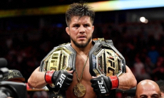 Бывший чемпион UFC в двух весах опасается обидчика казахстанца