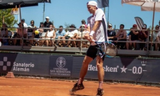 Разгромом с «баранкой» закончился матч второй ракетки Казахстана на турнире в Испании