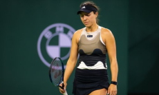 Третья ракетка мира столкнулась с неожиданной проблемой перед матчем с Рыбакиной. Фото