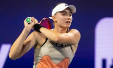 Елена Рыбакина отметилась впечатляющим достижением во время матча с третьей ракеткой мира