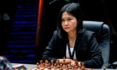 Асаубаева показала сенсационный результат против легендарного шахматиста