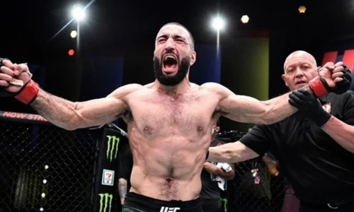 Сбежавший от Рахмонова топовый боец UFC назвал сроки следующего поединка