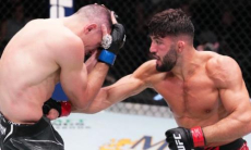 Обидчик казахского бойца UFC показал фото актуальной формы