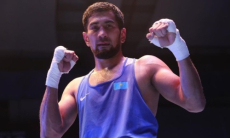 «Отработал очень грамотно». Экс-чемпион мира в профи высказался о первой медали Казахстана на ЧМ-2023 по боксу