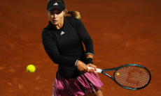 Деклассом закончился матч сенсационной обидчицы Елены Рыбакиной. Видео