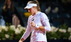 «Измотана подвигами». Озвучены шансы Елены Рыбакиной на выход в финал турнира в Риме