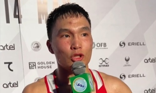 Казахстанский боксер сделал признание после победы над профи в первом бою ЧМ-2023