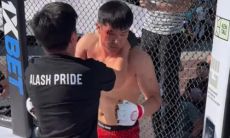 Бой файтеров из Казахстана и Узбекистана закончился дисквалификацией. Видео
