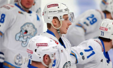 Известный экс-хоккеист «Барыса» официально нашел новый клуб