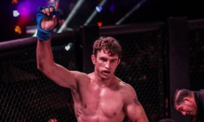 Известный казахстанский боец обратился к сопернику Чарльза Оливейры на UFC 289