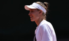 Елена Рыбакина вызвала смех своим появлением на публике после «Ролан Гаррос». Фото