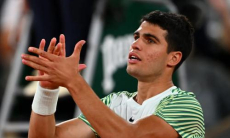 «Вышел, чувствуя себя прекрасно и произошло такое». Первая ракетка мира объяснил свое поражение на «Ролан Гаррос»