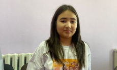 Юная казахстанская шахматистка в третий раз стала чемпионкой мира