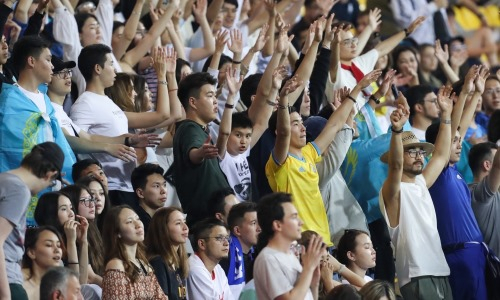 Свыше 500 казахстанских болельщиков со всей Великобритании поддержат сборную Казахстана