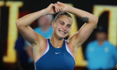 Разгромом завершился первый матч Соболенко на Уимблдоне-2023