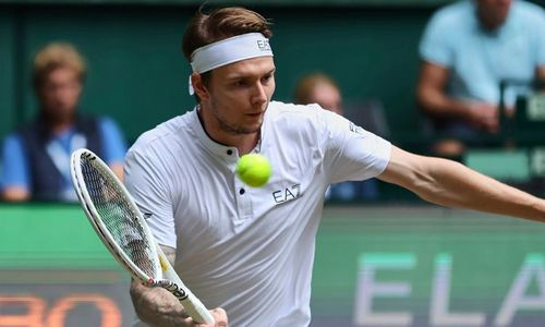 Стали известны позиции казахстанских теннисистов в рейтинге ATP