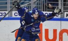 Казахстанский хоккеист «Барыса» стал звездой матча КХЛ