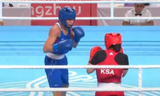 Видео полного боя казахстанской красотки-боксерши с тремя нокдаунами и нокаутом на Азиаде-2023