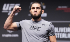 «Он явно следит за мной». Объявился боец UFC, которого «копирует» Ислам Махачев