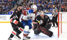 Отказавший «Барысу» хоккеист добился исторического достижения в НХЛ