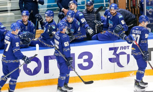 «Барыс» «лишили» топового главного тренера