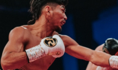 Непобежденный казахстанский боксер нокаутом завоевал титул WBO