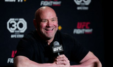 «Нафталиновые шарики». Президент UFC оценил курт и казахстанский шоколад. Видео