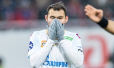 «Зенит» показал поддержку Нуралы Алипа на трибунах во время матча РПЛ