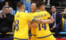 Казахстан в ярком стиле вышел на чемпионат мира по футзалу