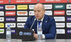 «Я не волшебник». Олег Болякин отметил главные изменения в «Барысе» после разгрома «Авангарда»