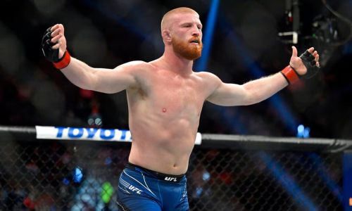 Компьютер помог выиграть непобежденному бойцу UFC