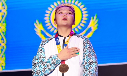 Сколько и какие медали выиграл Казахстан на юниорском чемпионате мира по боксу