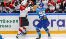 Хоккеист «Барыса» стал лучшим защитником недели в КХЛ