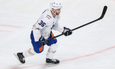 Игрок «Барыса» признан первой звездой матча КХЛ с «Локомотивом» 